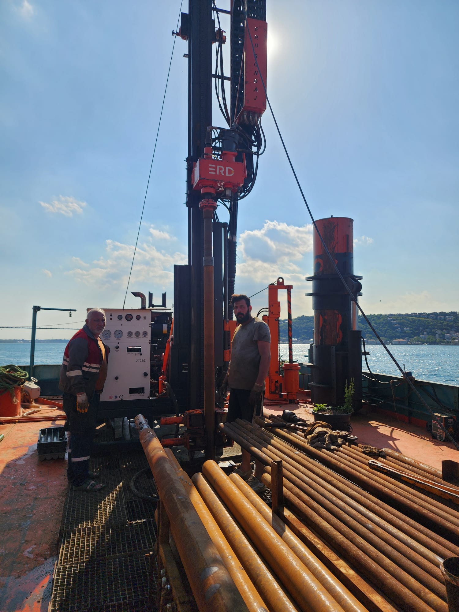 Denizin Altında 403 Metre 1