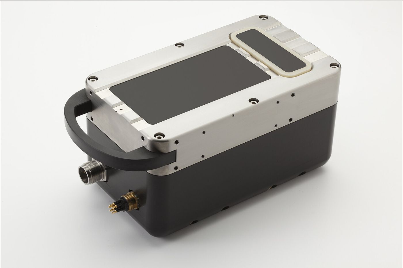 Multibeam ekolot transdüser başlığı